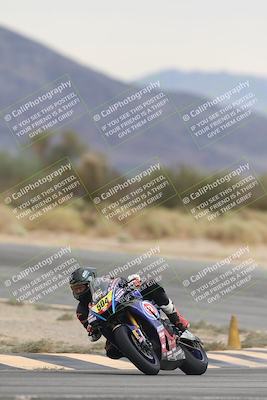 media/Sep-21-2025-Race Pace (Sun) [[98bf33ef95]]/Verified/10-Turn 10 (1150am)/